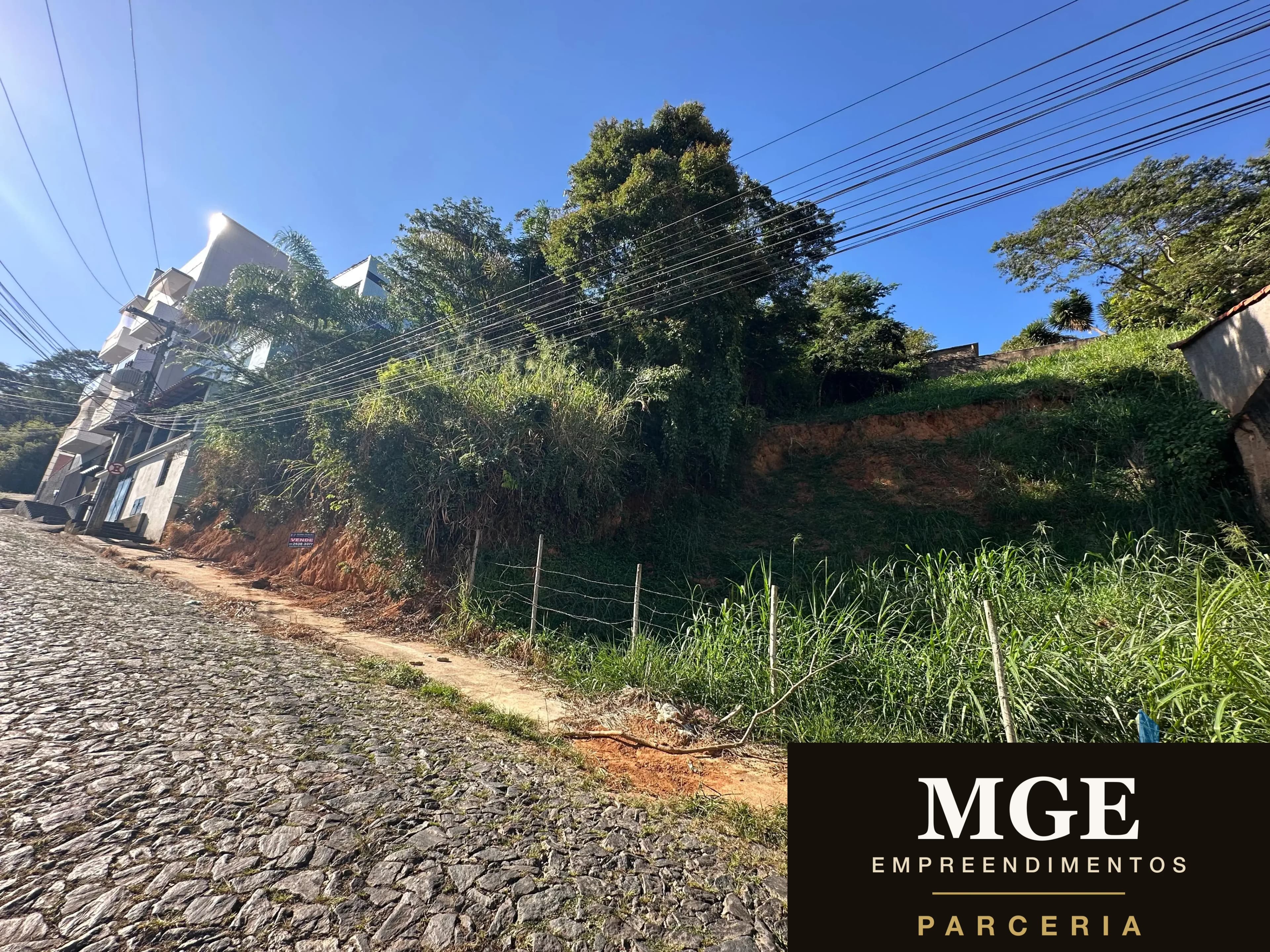 Terreno à Venda No Centro-ValençA/RJ.