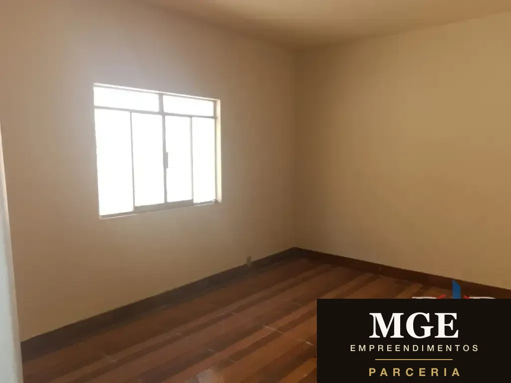 Casa Para Venda Em Centro