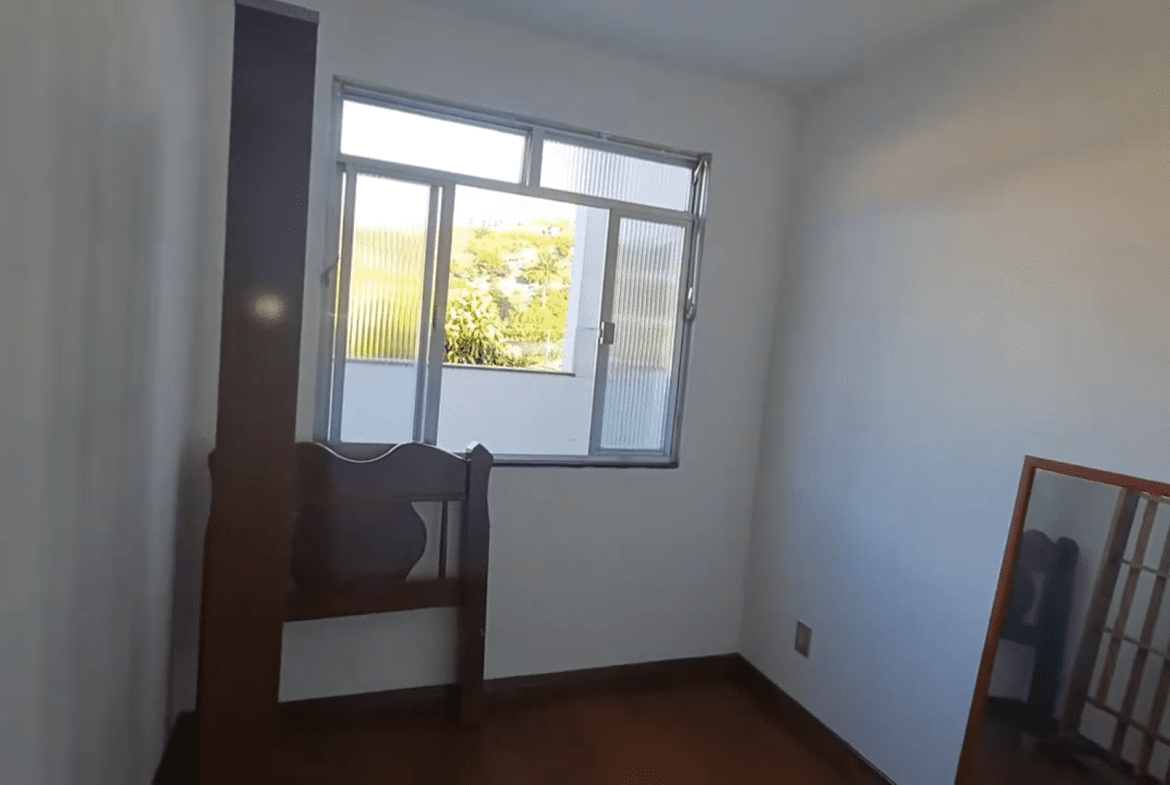 0110(12) AP, 2 Suítes, 1 Escritório, 2 salas - 6 min da UNIFAA0110(12)