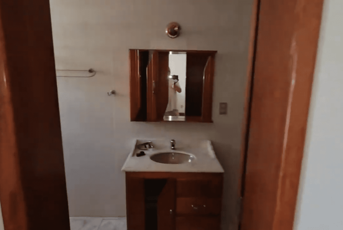 0110(19) AP, 2 Suítes, 1 Escritório, 2 salas - 6 min da UNIFAA0110(19)