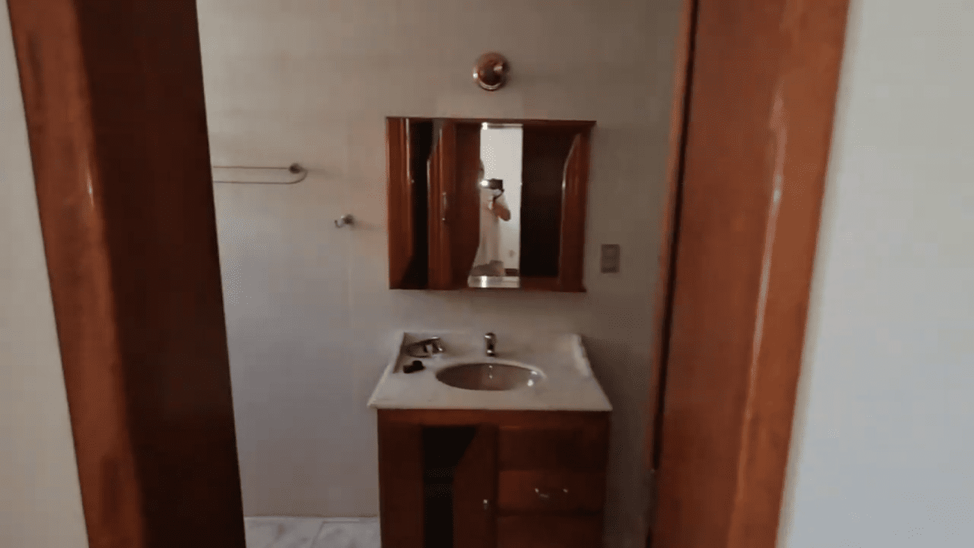 0110(19) AP, 2 Suítes, 1 Escritório, 2 salas - 6 min da UNIFAA0110(19)