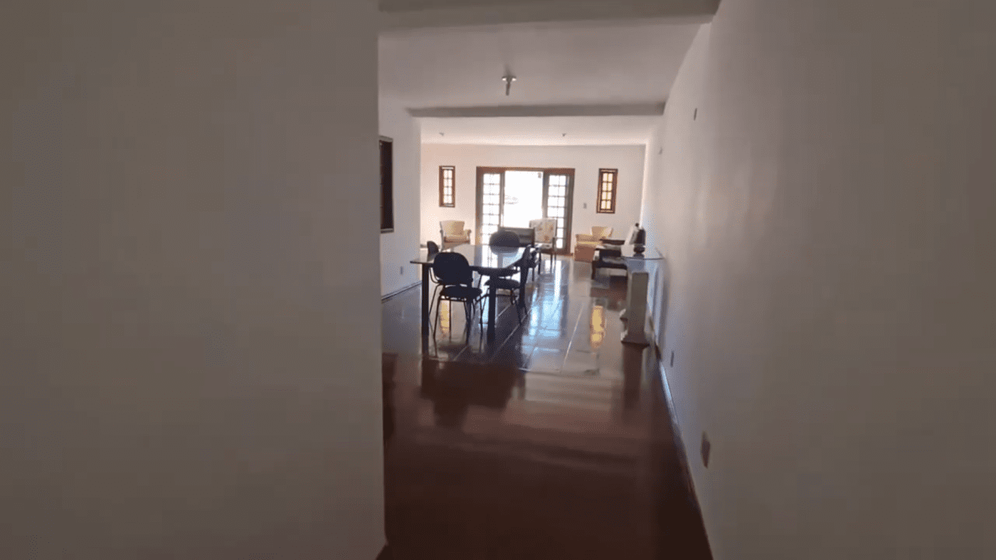 0110(22) AP, 2 Suítes, 1 Escritório, 2 salas - 6 min da UNIFAA0110(22)