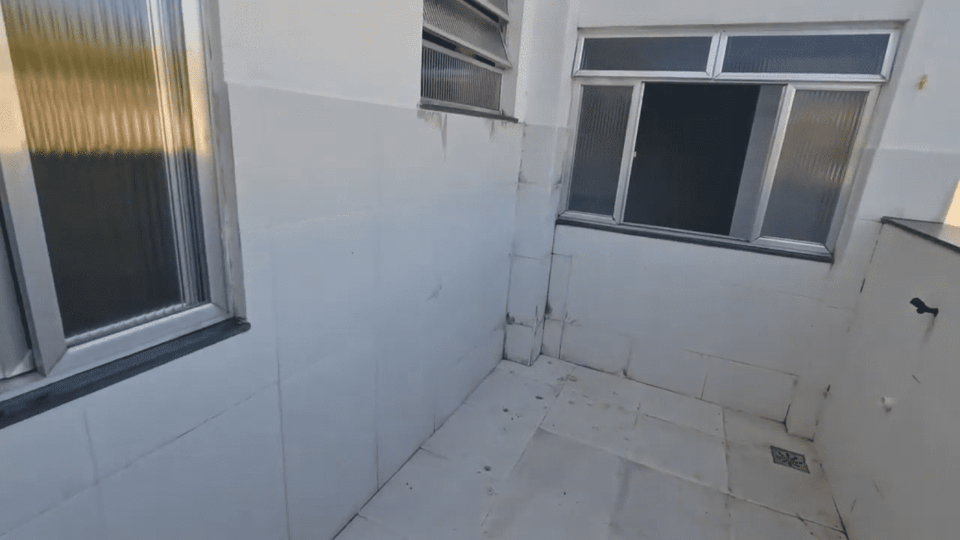 0110(27) AP, 2 Suítes, 1 Escritório, 2 salas - 6 min da UNIFAA0110(27)