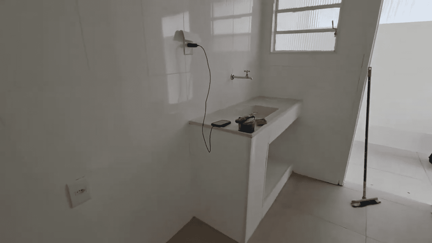 0110(36) Casa 2 Quartos a 250m do Hospital Escola - UNIFAA0110(36)