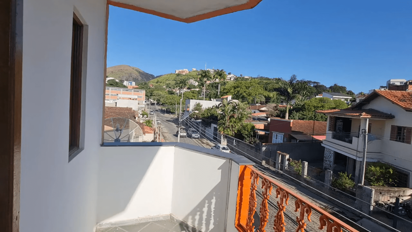 0110(5) AP, 2 Suítes, 1 Escritório, 2 salas - 6 min da UNIFAA0110(5)