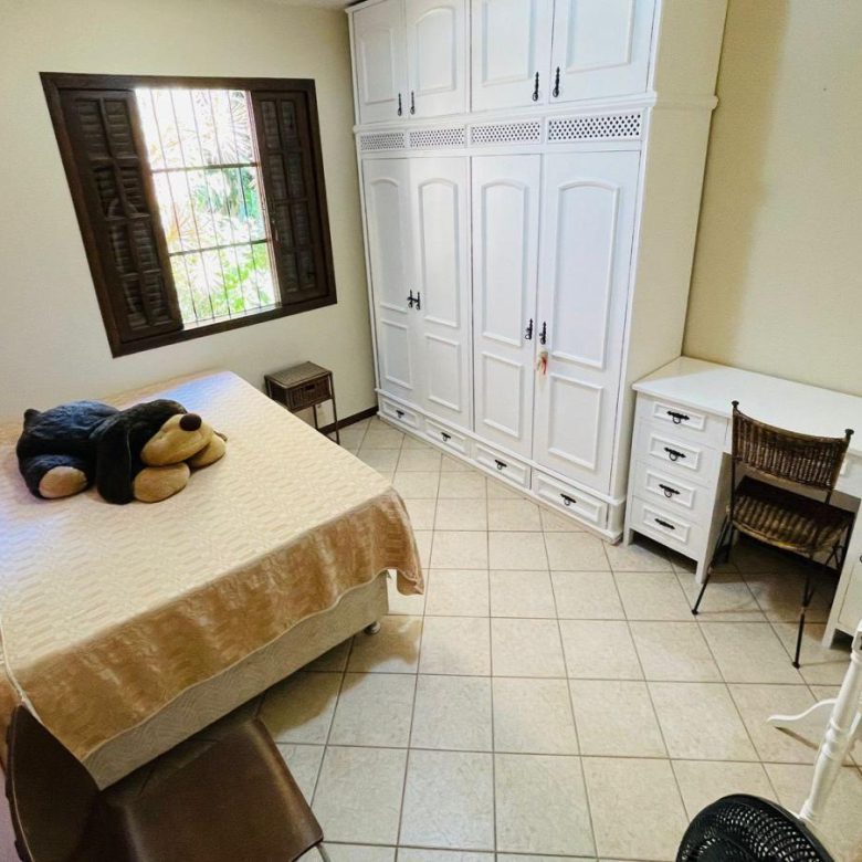 LINDA CASA NO CONDOMÍNIO MARINA MORENA IMV37313