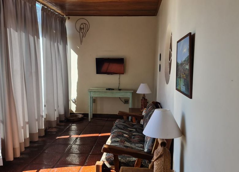 Locação Casa - Rua Rui Barbosa 140 Valença20230725_105239