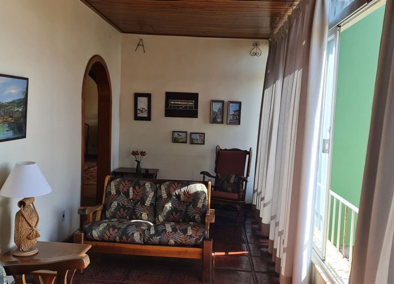 Locação Casa - Rua Rui Barbosa 140 Valença20230725_105308