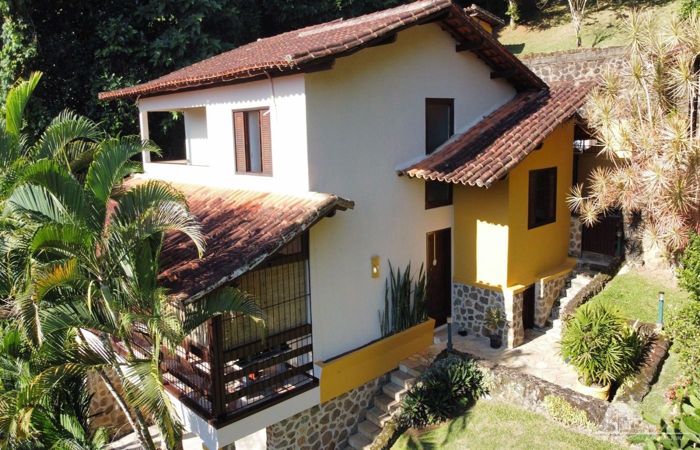 48 LINDA CASA NO CONDOMÍNIO MARINA MORENA IMV37348