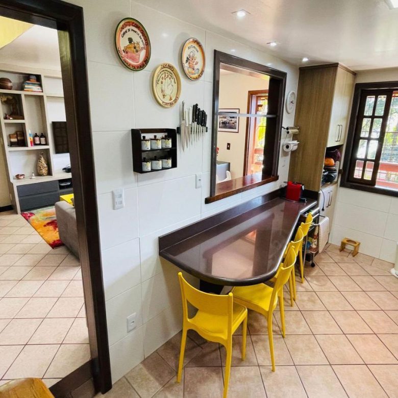 LINDA CASA NO CONDOMÍNIO MARINA MORENA IMV3737