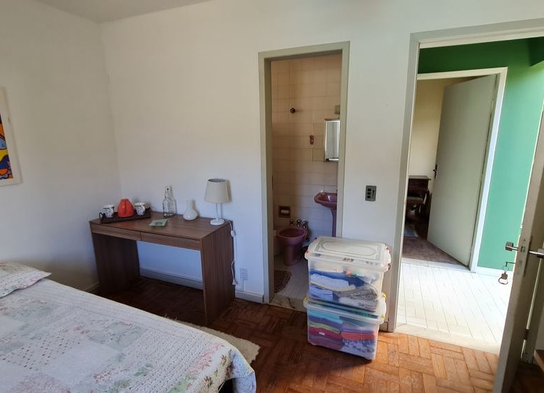 Locação Casa - Rua Rui Barbosa 140 ValençaCasa 4q 2 Suítes piscina área de lazer 4 vagas cobertas (10)