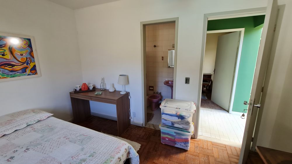 Casa 4q 2 Suítes piscina área de lazer 4 vagas cobertas (10) Locação Casa - Rua Rui Barbosa 140 ValençaCasa 4q 2 Suítes piscina área de lazer 4 vagas cobertas (10)