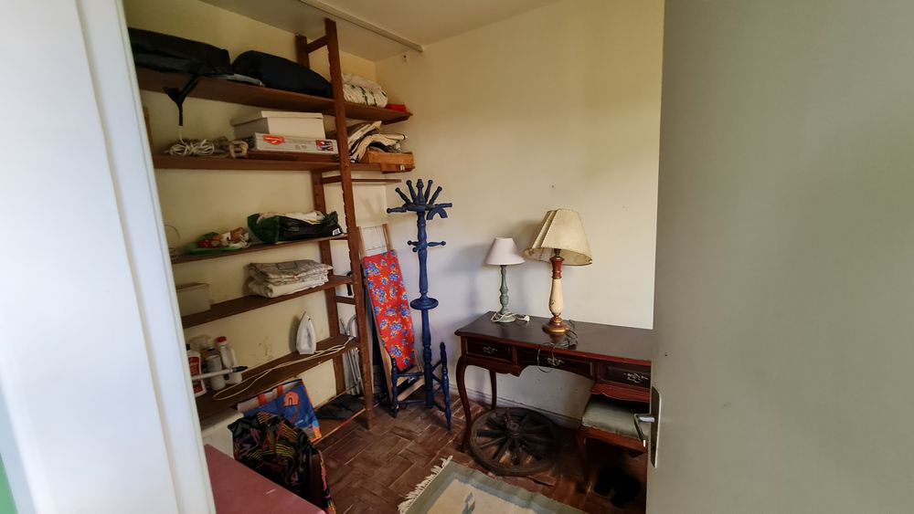 Casa 4q 2 Suítes piscina área de lazer 4 vagas cobertas (12) Locação Casa - Rua Rui Barbosa 140 ValençaCasa 4q 2 Suítes piscina área de lazer 4 vagas cobertas (12)