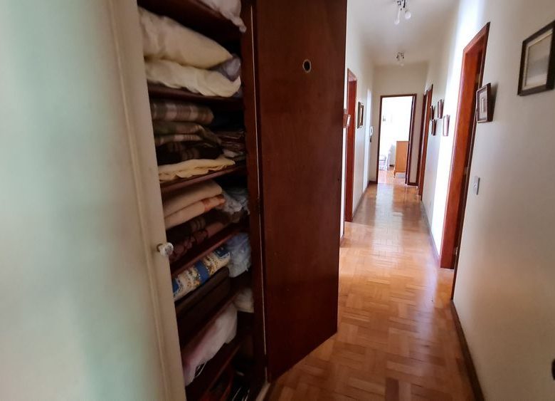 Locação Casa - Rua Rui Barbosa 140 ValençaCasa 4q 2 Suítes piscina área de lazer 4 vagas cobertas (17)