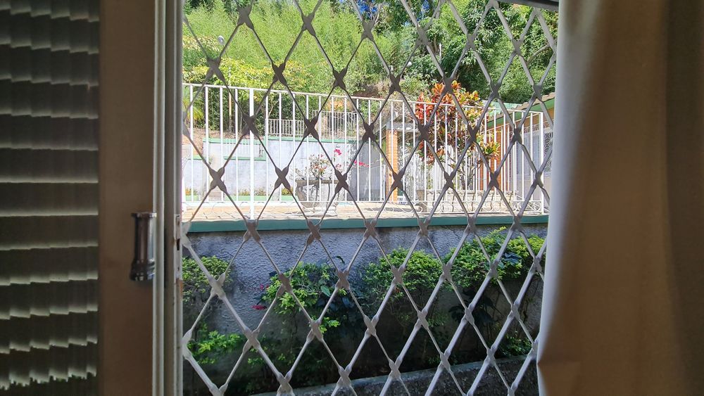 Casa 4q 2 Suítes piscina área de lazer 4 vagas cobertas (23) Locação Casa - Rua Rui Barbosa 140 ValençaCasa 4q 2 Suítes piscina área de lazer 4 vagas cobertas (23)