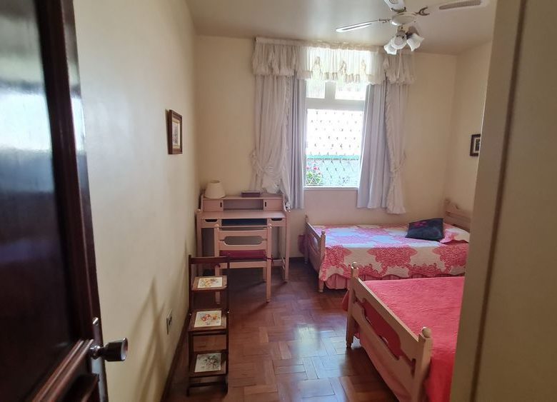 Locação Casa - Rua Rui Barbosa 140 ValençaCasa 4q 2 Suítes piscina área de lazer 4 vagas cobertas (28)