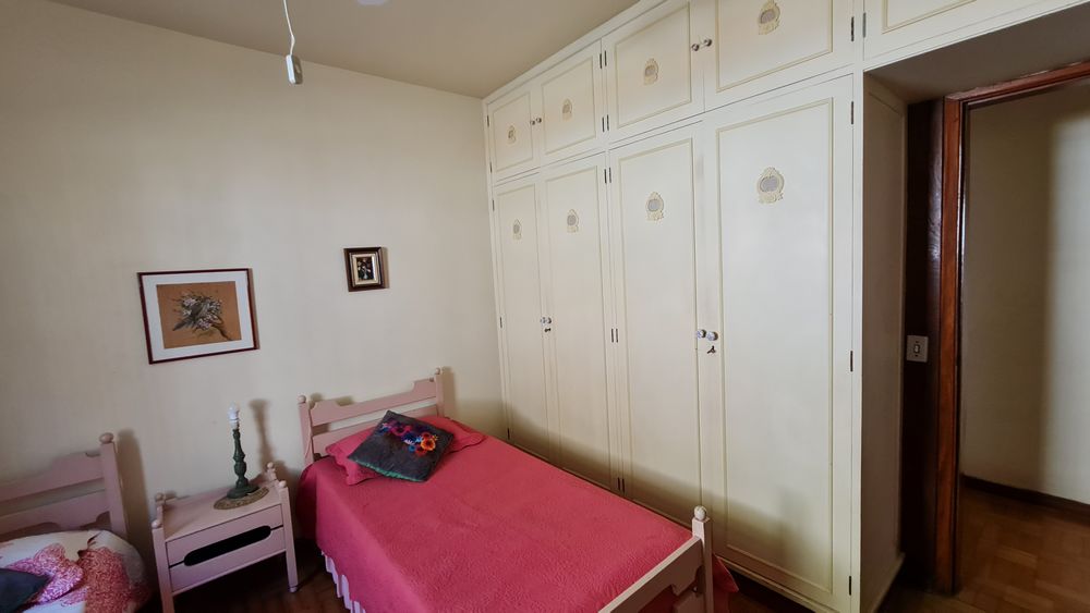 Casa 4q 2 Suítes piscina área de lazer 4 vagas cobertas (29) Locação Casa - Rua Rui Barbosa 140 ValençaCasa 4q 2 Suítes piscina área de lazer 4 vagas cobertas (29)