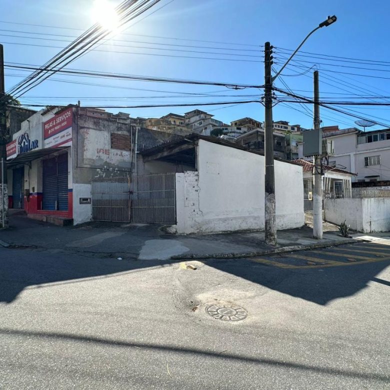 ESQUINA NO CENTRO DE ANGRA - Esquina Angra Venda (1)