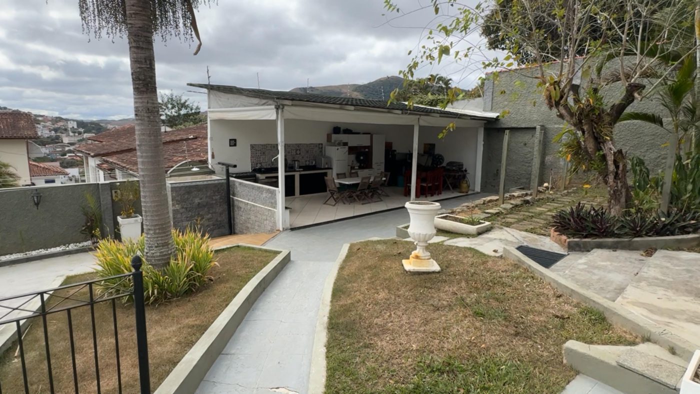 Snapshot_44 Luxo no Obelisco - Valença - RJSnapshot_44