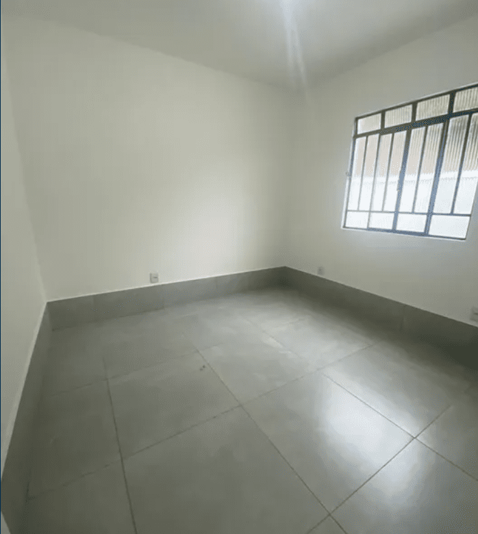 a 250 mts do hospital - valença 1