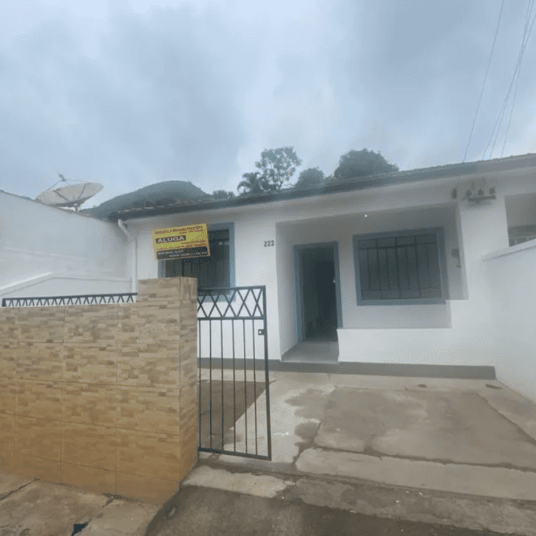 a 250 mts do hospital - valença 5