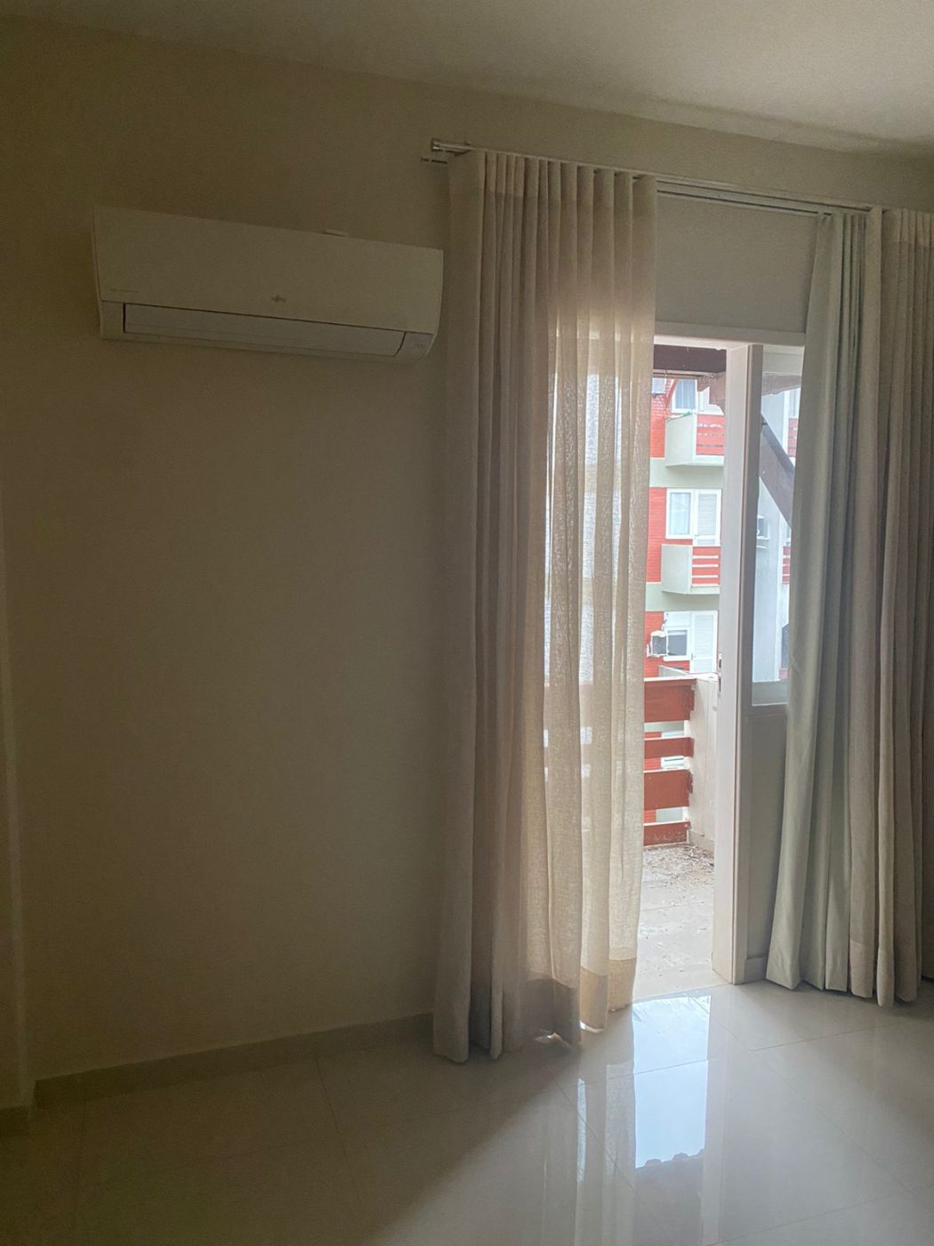 %%imagetitle% WhatsApp Image 2024-04-18 at 09.06.46 (1)