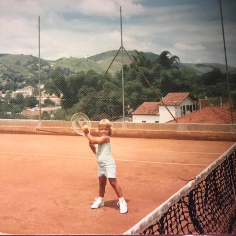 No Centro de vassouras, casa com 6 quartos e 10 vagas - 10100m2 de área - vassouras 10000 metros no centro da cidade (11)