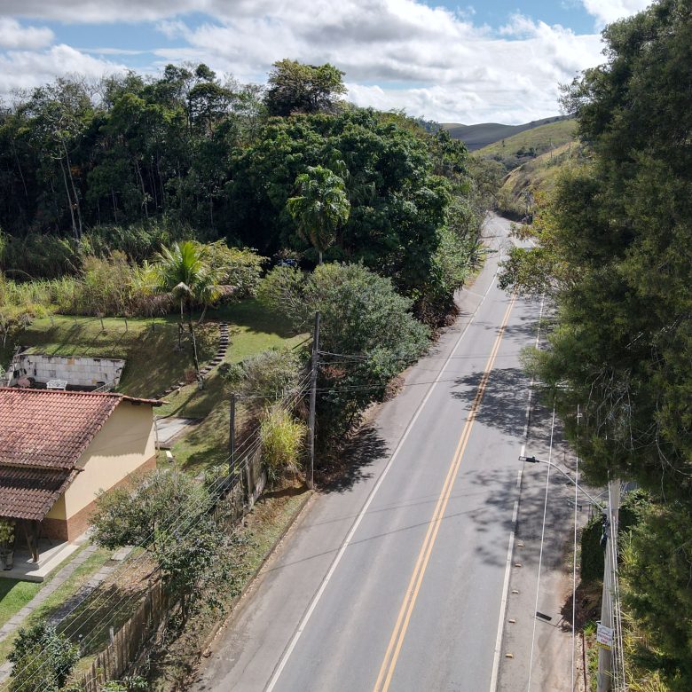 Chácara acesso 100% asfalto em São Francisco - Valença RJ - default