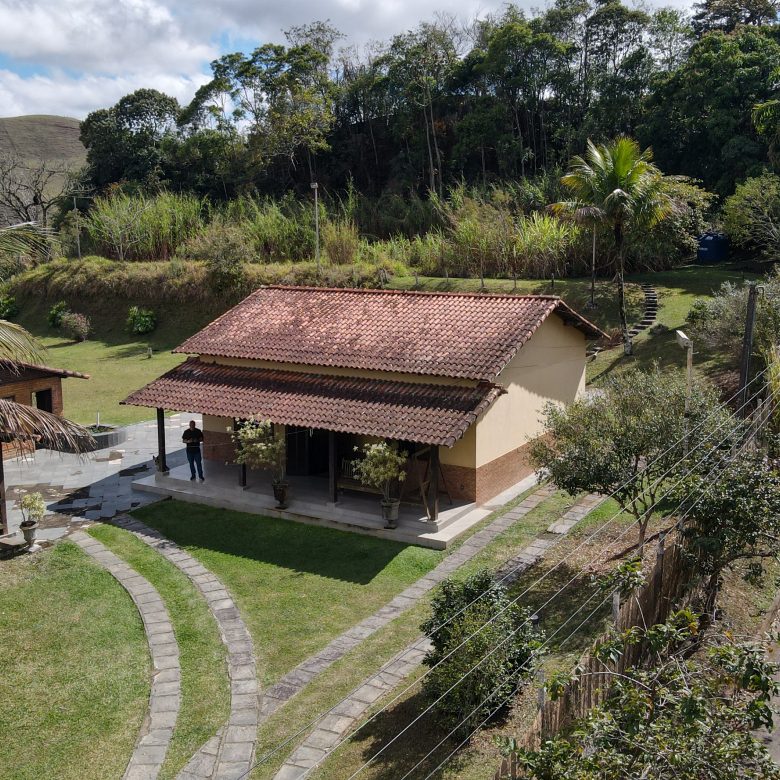 Chácara acesso 100% asfalto em São Francisco - Valença RJ - default