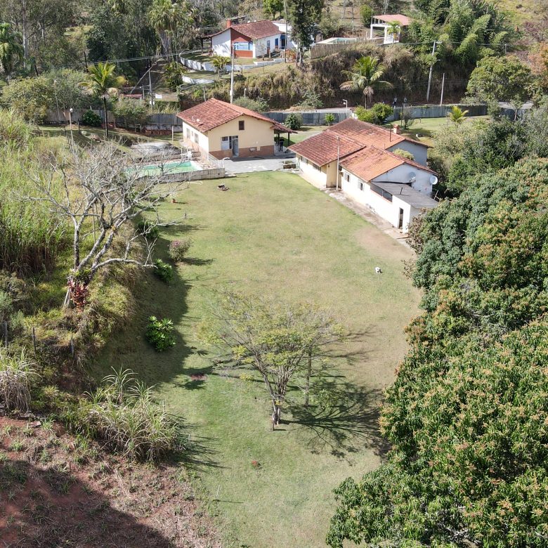 Chácara acesso 100% asfalto em São Francisco - Valença RJ - default