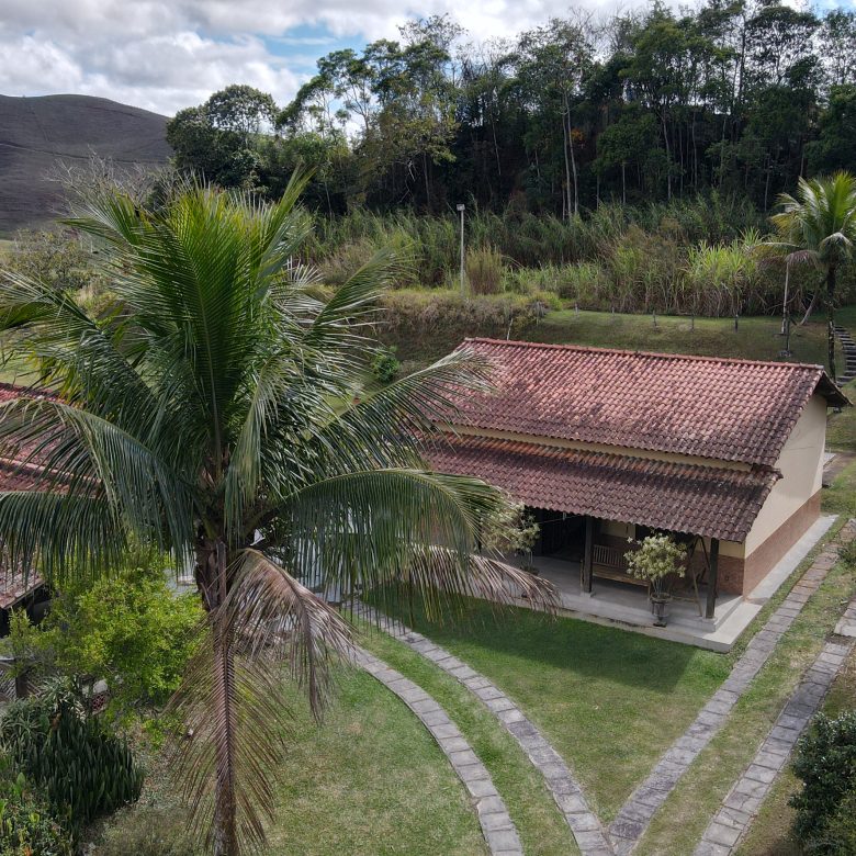 Chácara acesso 100% asfalto em São Francisco - Valença RJ - default